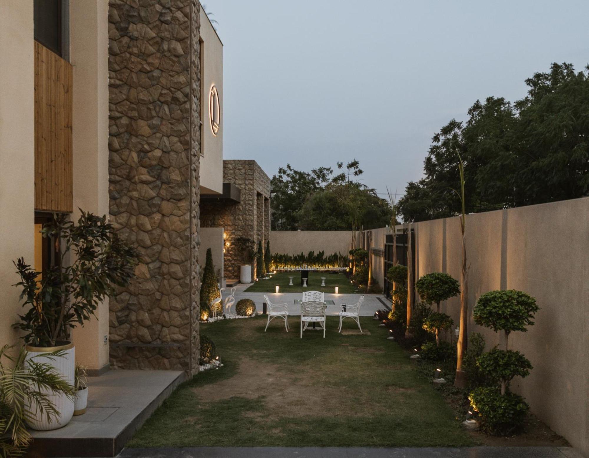 Hotel Luxury Lofts Amritsar Exterior foto